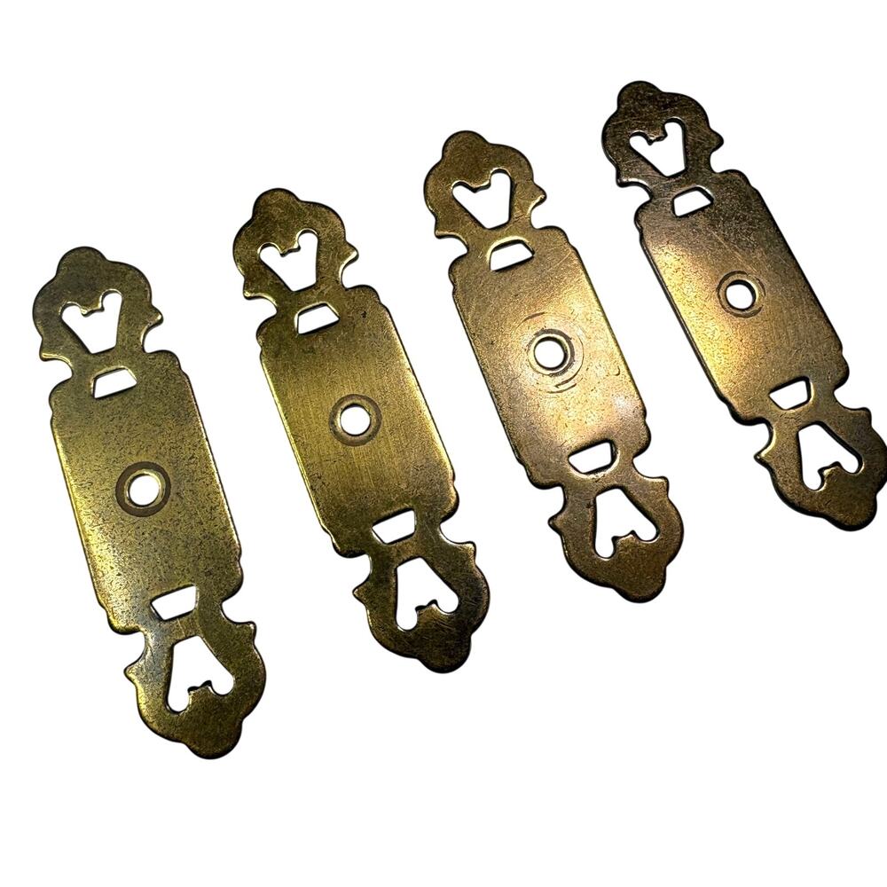VTG Lot of 4 Belwith Manor House Brass 3-1/4" Cabinet Knob Backplates P289-LP